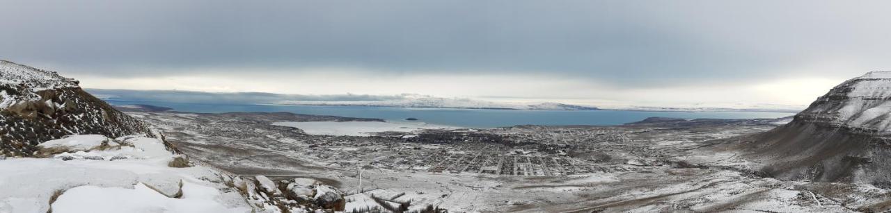 Casa A Estrenar! A 5 Minutos De La Terminal De Omnibus Y Muy Cerca Del Centro! Villa El Calafate Buitenkant foto